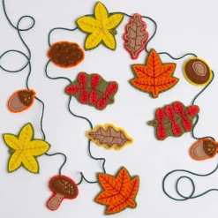 Hawthorn Handmade Crafts|Children-Autumn Garland Needle Felting Kit
