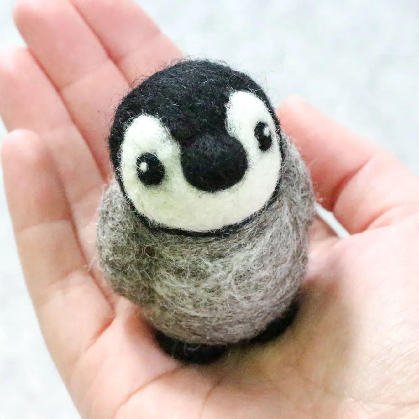 Hawthorn Handmade Crafts-Baby Penguin Mini Felting Kit