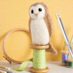Hawthorn Handmade Crafts-Barn Owl Needle Felting Kit
