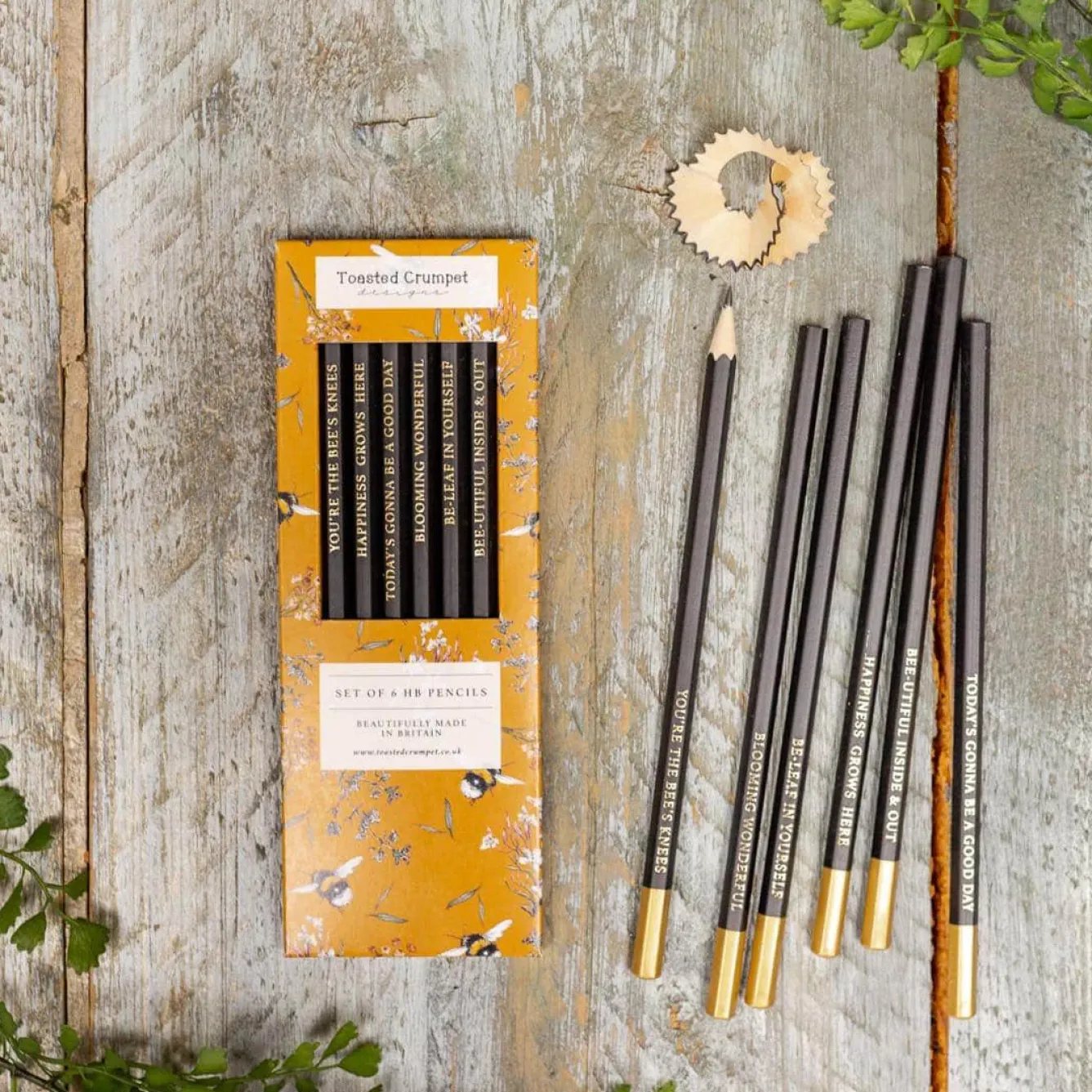 Toasted Crumpet Stationery-Bees & Honeysuckle Set of 6 Pencils