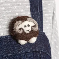 Hawthorn Handmade Crafts-Black Sheep Brooch Felting Kit