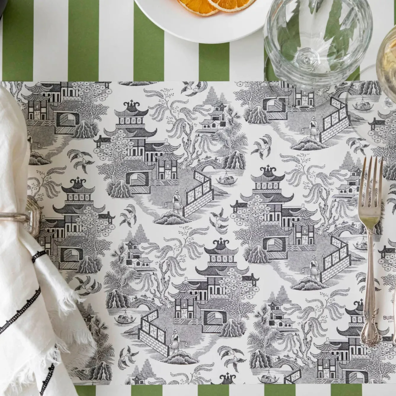 Burleigh Placemats-Black Willow Pad of 18 Paper Placemats