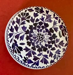 Elite Tins Flowers & Fruits-Blue & White Mini Round Tin