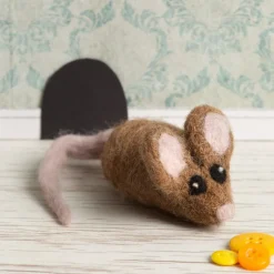 Hawthorn Handmade Crafts-Brown Mouse Brooch Felting Kit