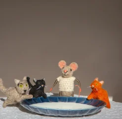 Sew Heart Felt Children-Cat Lady Mouse with a Ginger Cat