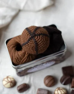 Toft Crafts Crafts-Chocolates in a Tin Kit