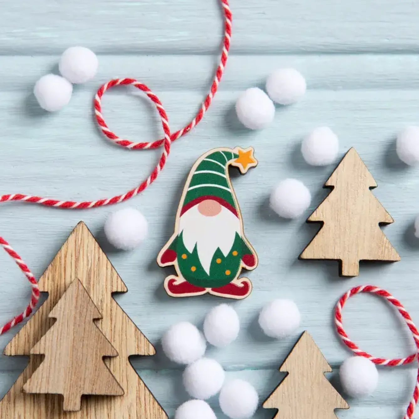 Hawthorn Handmade Crafts-Christmas Gnome Magnetic Needle Holder