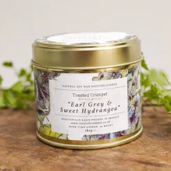 Toasted Crumpet Home Fragrance-Earl Grey & Sweet Hydrangea Candle in a Matt Gold Tin