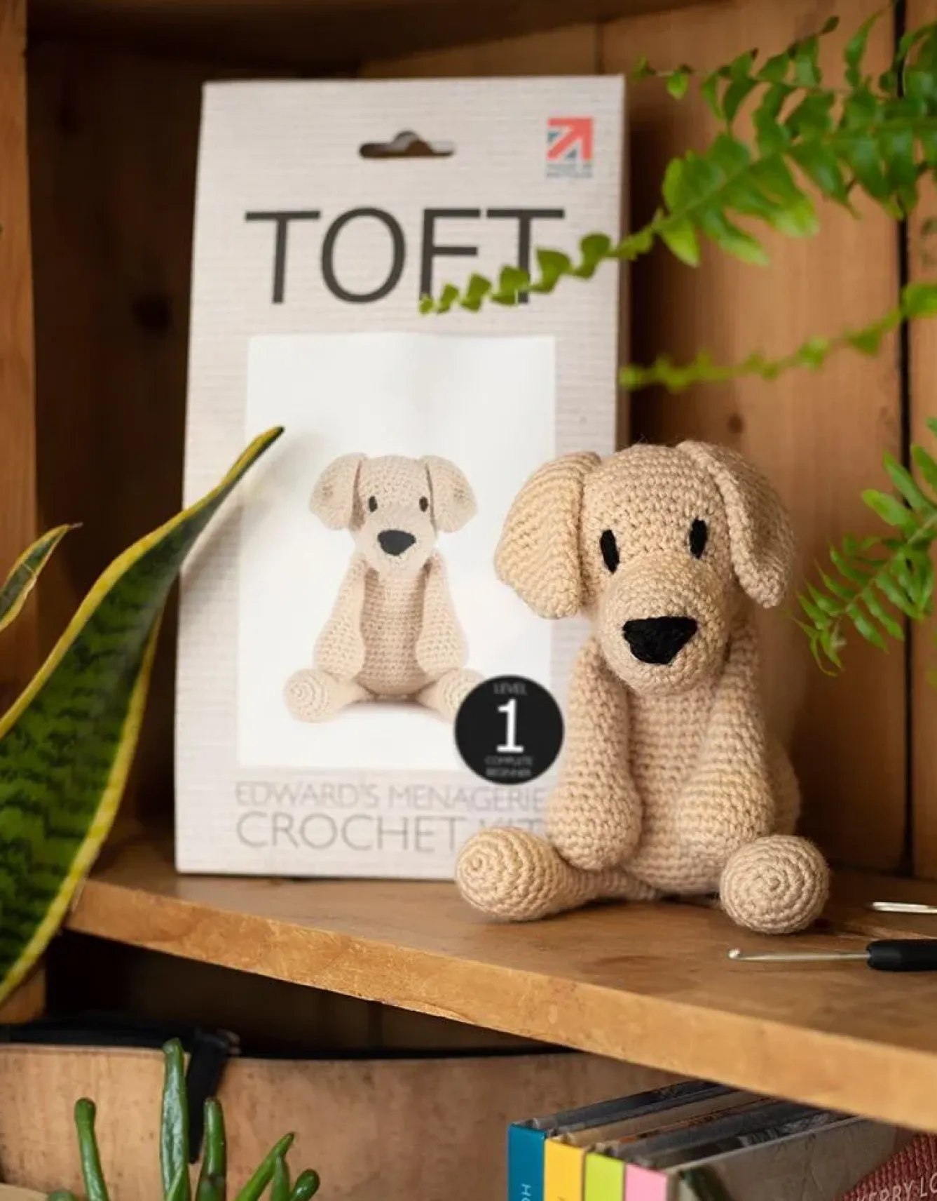 Toft Crafts Crafts-Eleanor the Labrador Kit