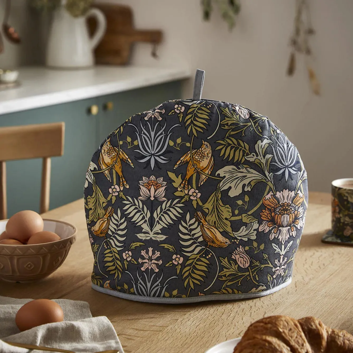 Ulster Weavers Tea|Tea Cosies-Finch & Flower Tea Cosy