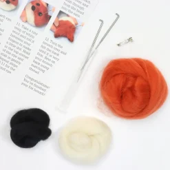 Hawthorn Handmade Crafts|Children-Fox Brooch Felting Kit