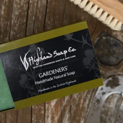 The Highland Soap Company Soaps & Lotions-Gardeners' Handmade Natural Soap 190g