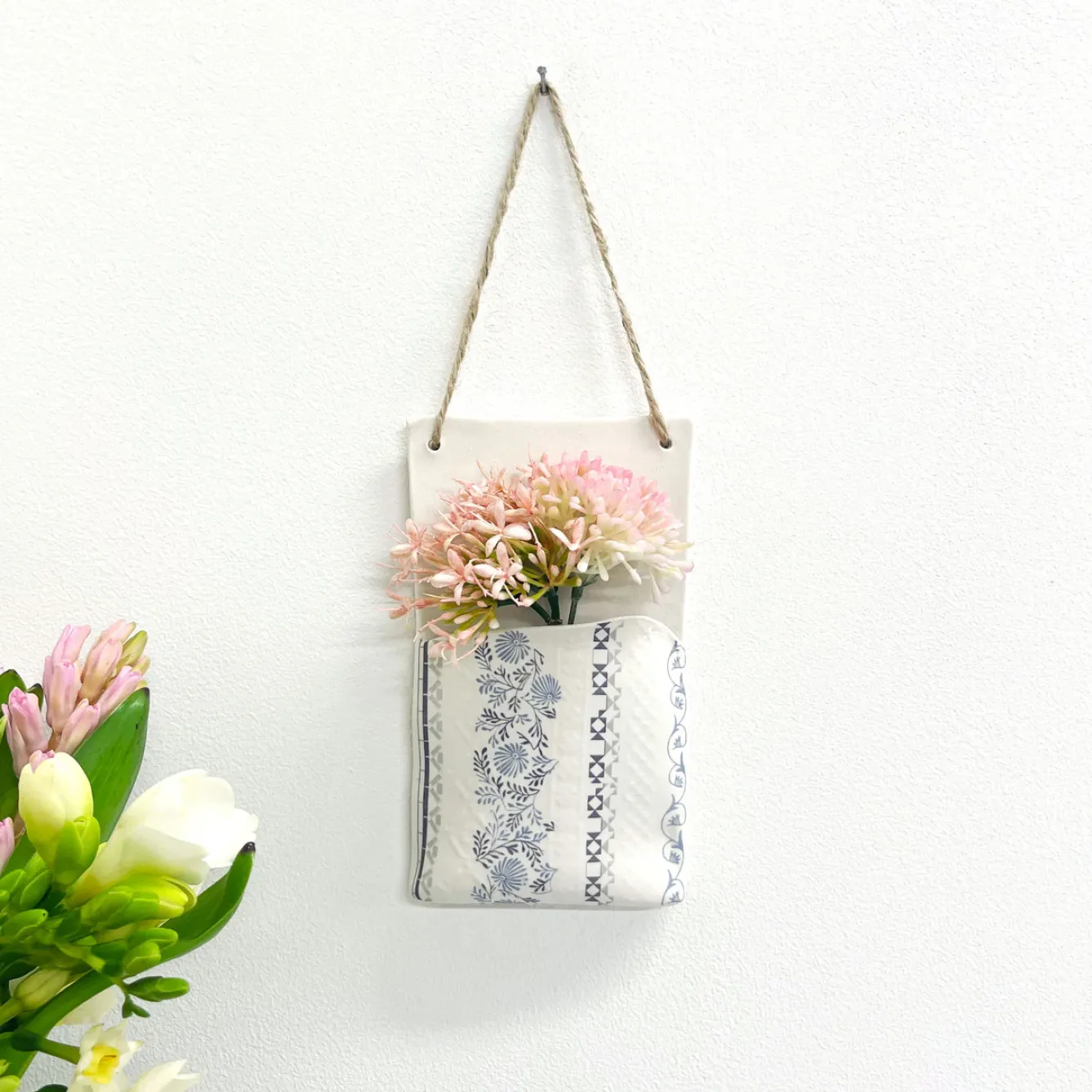 Alex Allday Vases-Hanging Planter Pocket - Fusion Design 1