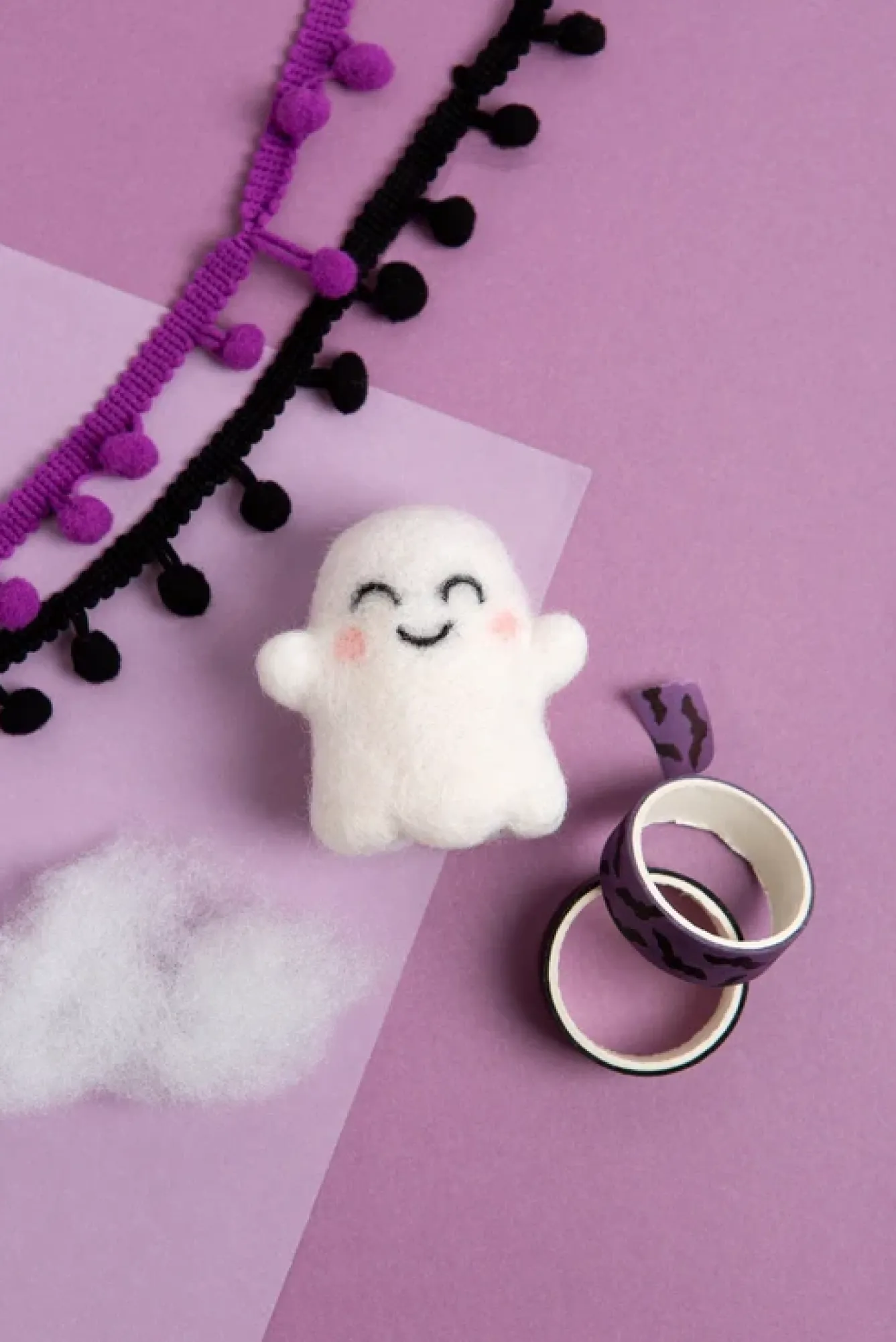 Hawthorn Handmade Halloween|Crafts-Happy Ghost Mini Felting Kit