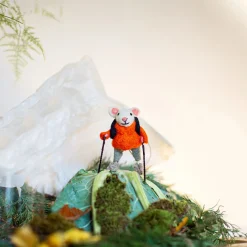 Sew Heart Felt Children-Hiking Felt Mouse