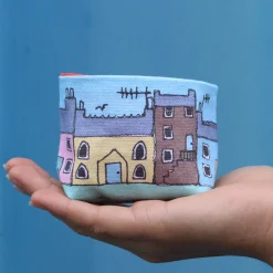 Poppy Treffry Storage|Crafts-Hooray Bunting Sewing Project