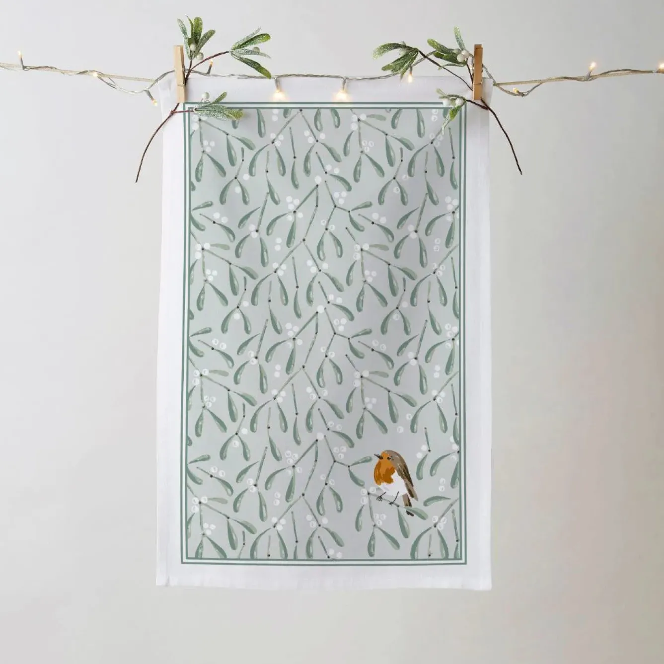 Ulster Weavers Tea|Tea Towels-Mistletoe & Robin Recycled Cotton Blend Tea Towel