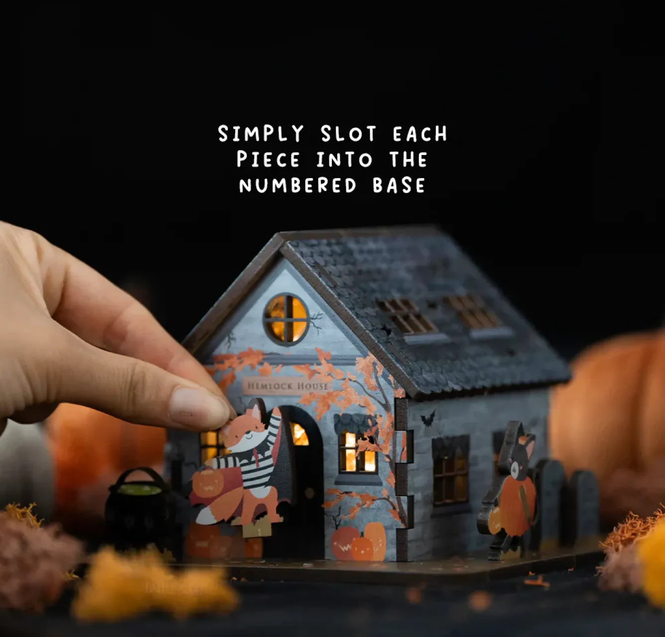 Dapple & Dot Halloween-Pop Out and Build Haunted Halloween House