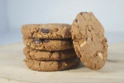 Nana Lily's Holiday Treats-Rocky Road Oaties