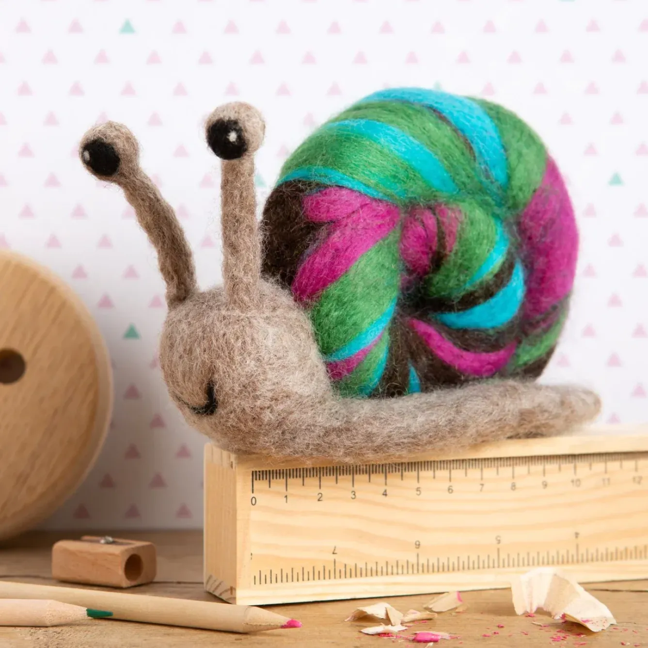 Hawthorn Handmade Crafts-Snail Needle Felting Kit