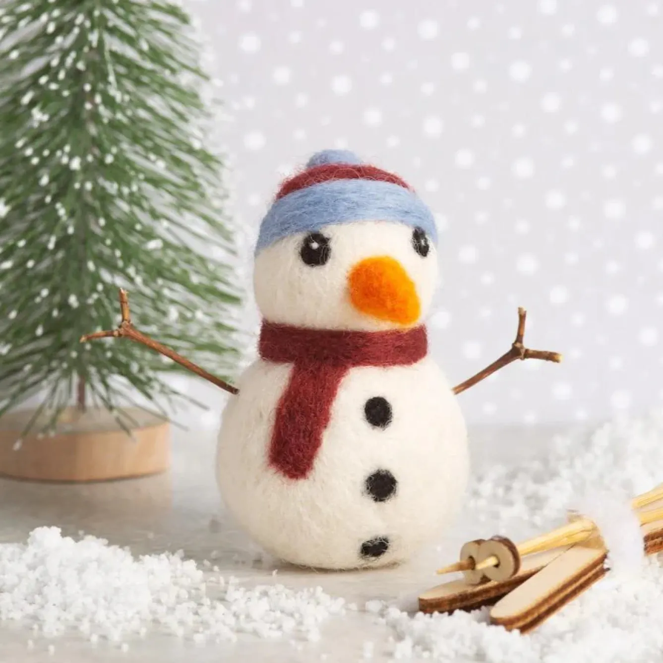Hawthorn Handmade Crafts|Children-Snowman Mini Felting Kit