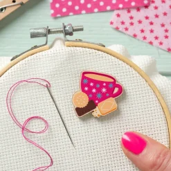 Hawthorn Handmade Crafts-Tea & Biscuits Magnetic Needle Holder