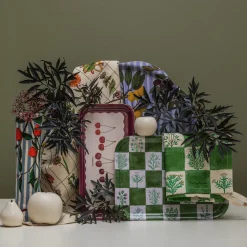 Roomytown Trays-15th Century Illustrated Herbs Birchwood Tray