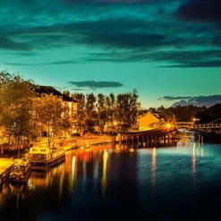 Home County Candles Home Fragrance-The Berkshire Royal County Rose Candle