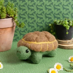Hawthorn Handmade Crafts-Tortoise Needle Felting Kit