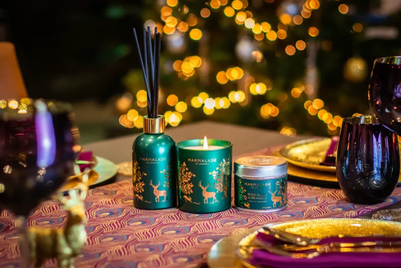 Marmalade of London Home Fragrance-Wild Berry & Bramble Medium Tin Candle