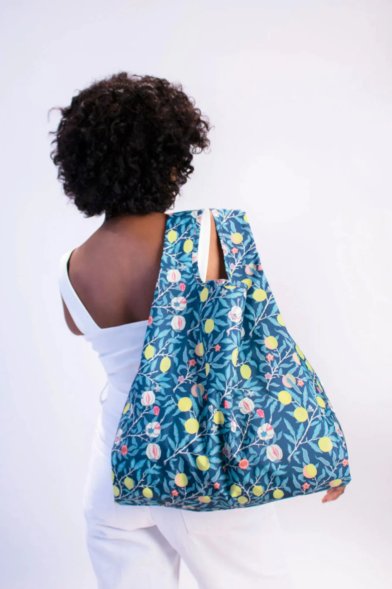 Kind Bag London Bags-William Morris Fruit Medium Reusable Bag